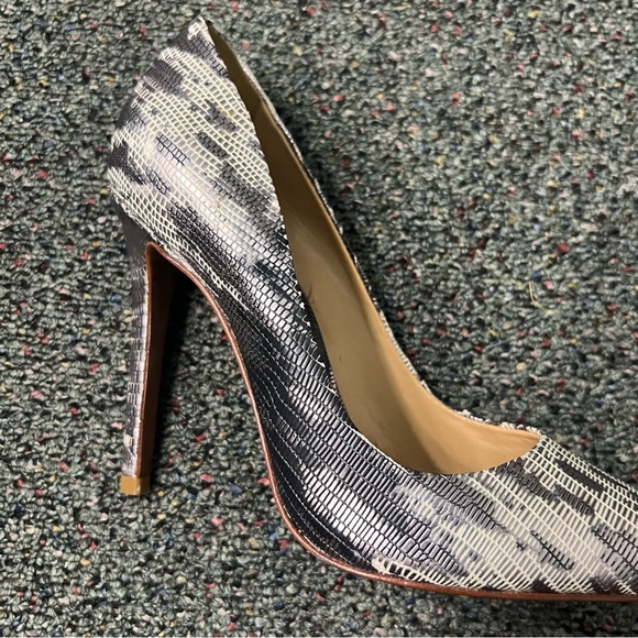 SCHUTZ Grey Black White Metallic Leather Snakeskin Print Pumps Stiletto Heel 6.5 - Picture 13 of 16